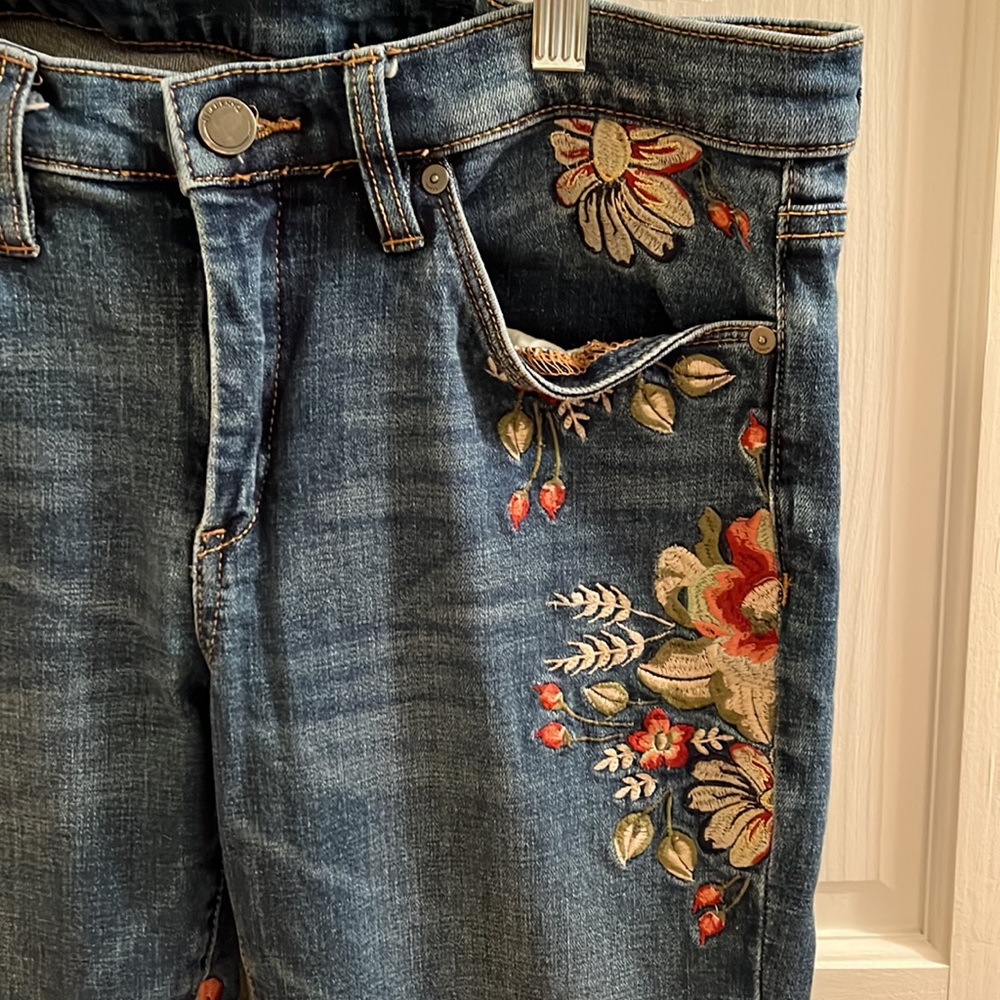 BLANKNYC SKINNY classique flower jeans